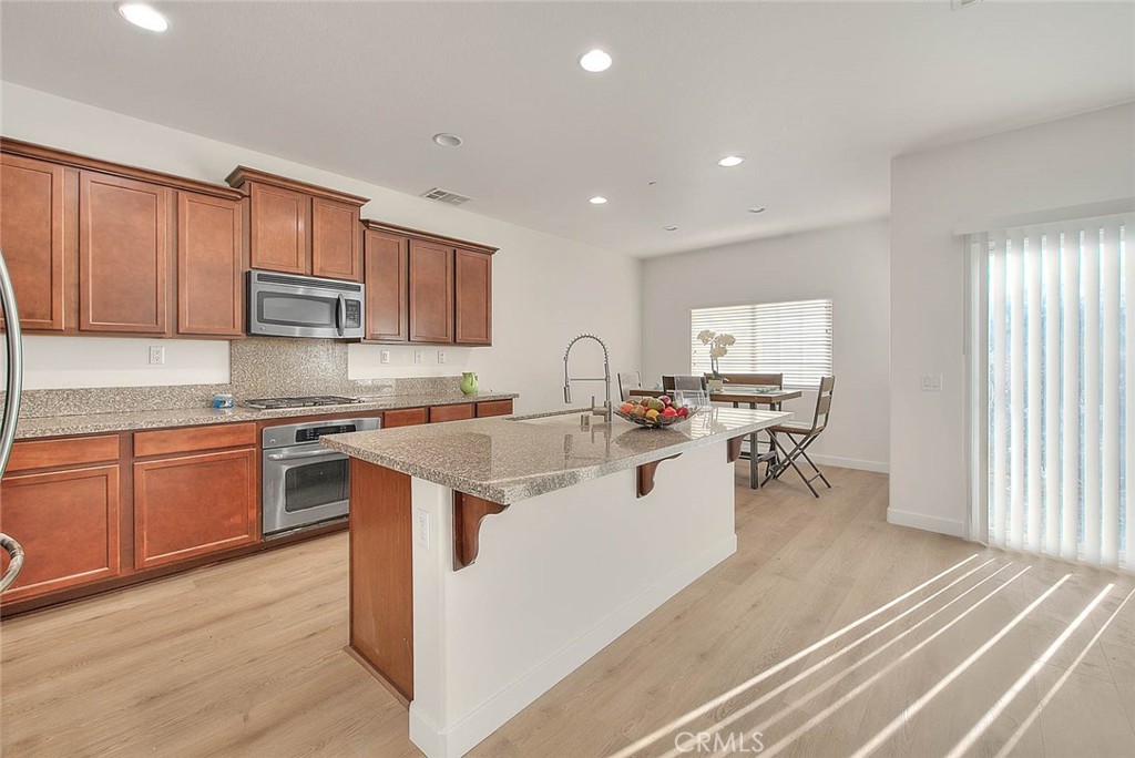 6832 Manchester Court