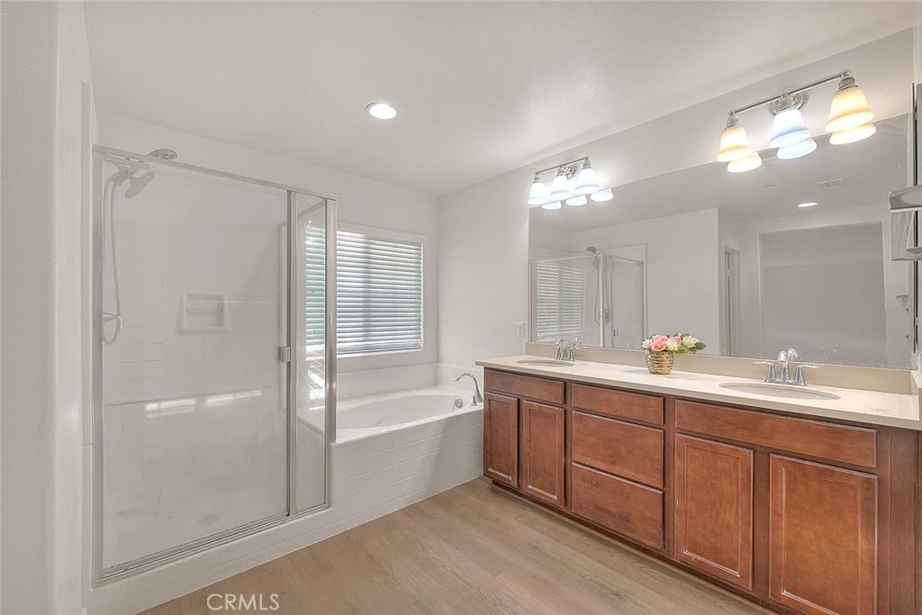 6832 Manchester Court