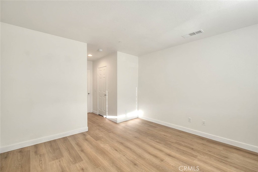 6832 Manchester Court