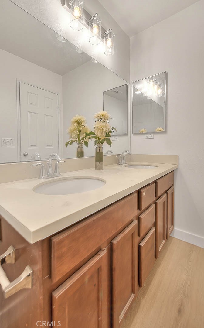 6832 Manchester Court