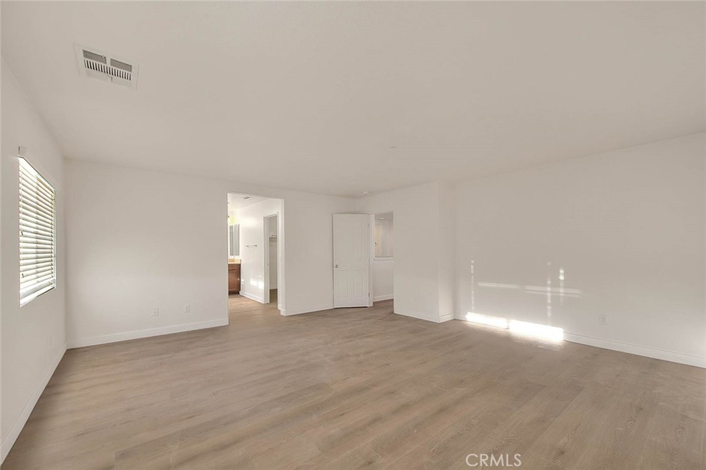 6832 Manchester Court