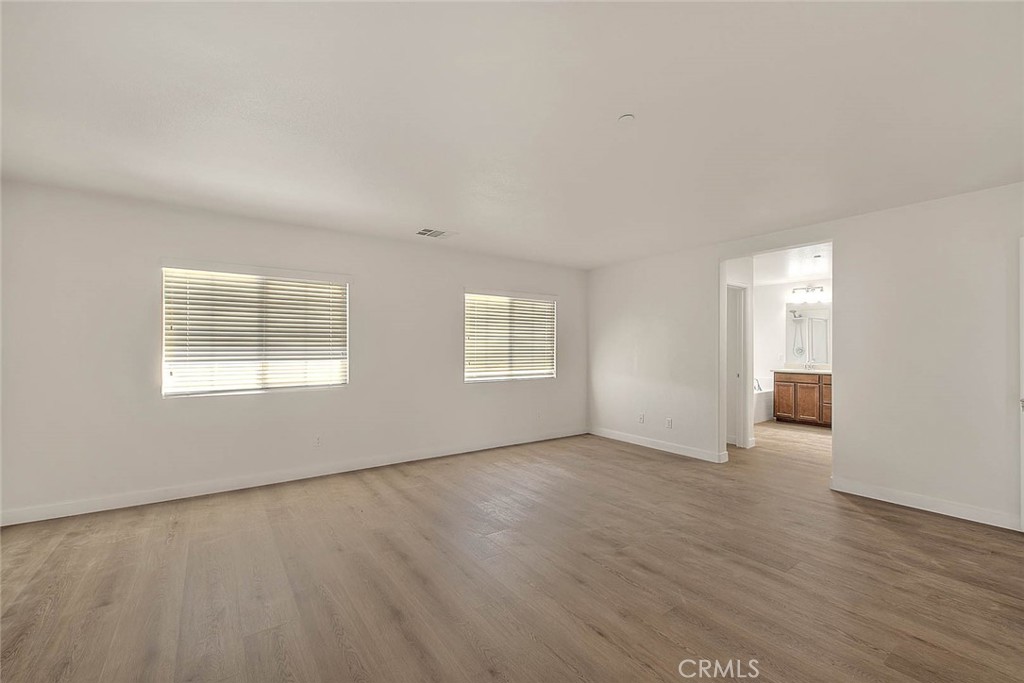 6832 Manchester Court