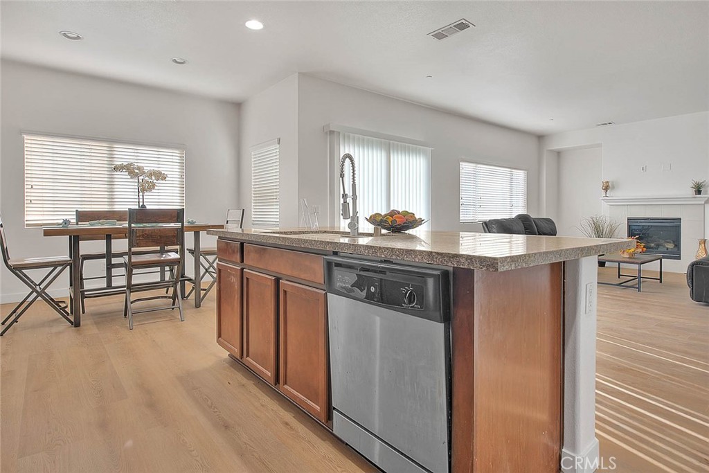 6832 Manchester Court