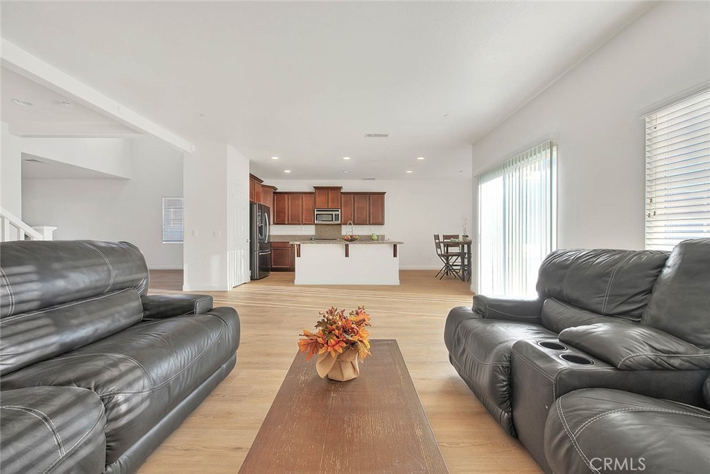 6832 Manchester Court