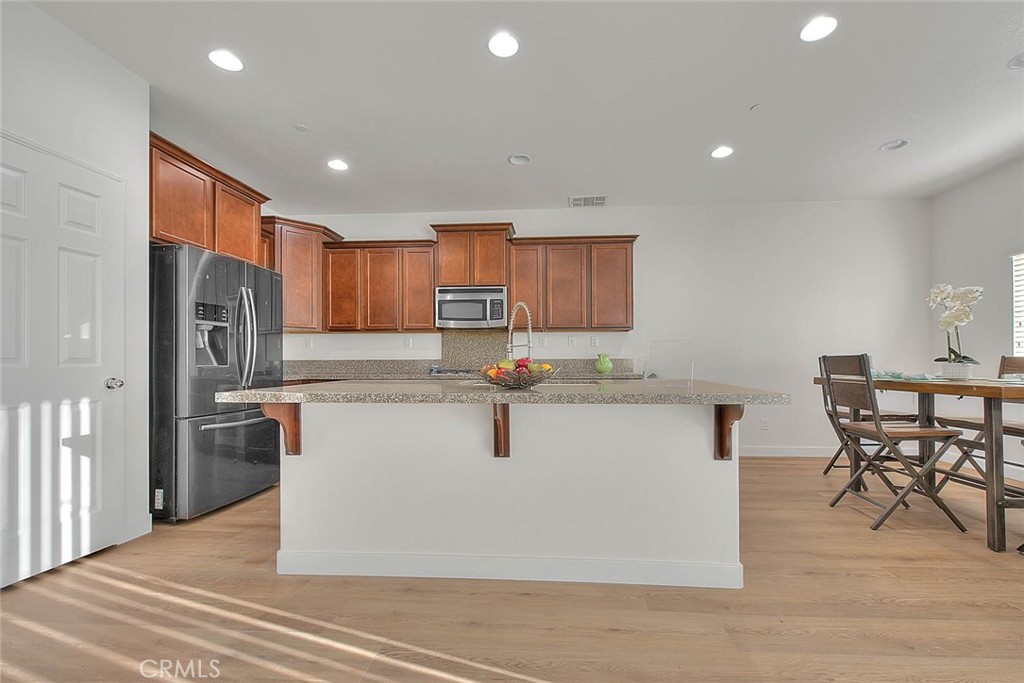 6832 Manchester Court