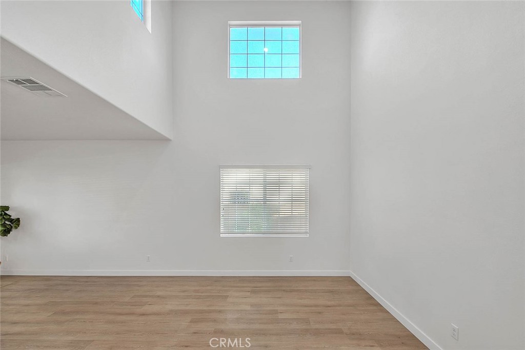 6832 Manchester Court