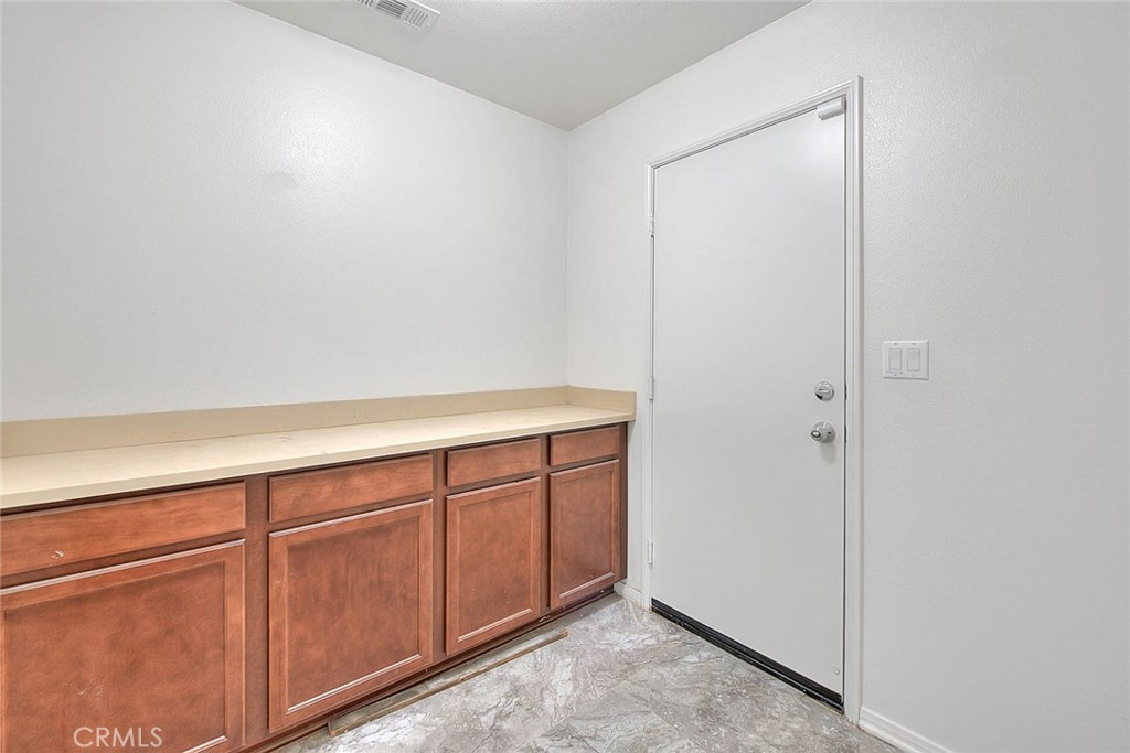 6832 Manchester Court