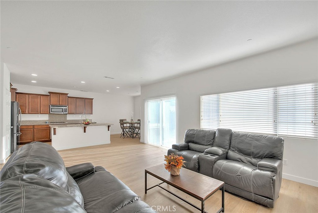 6832 Manchester Court