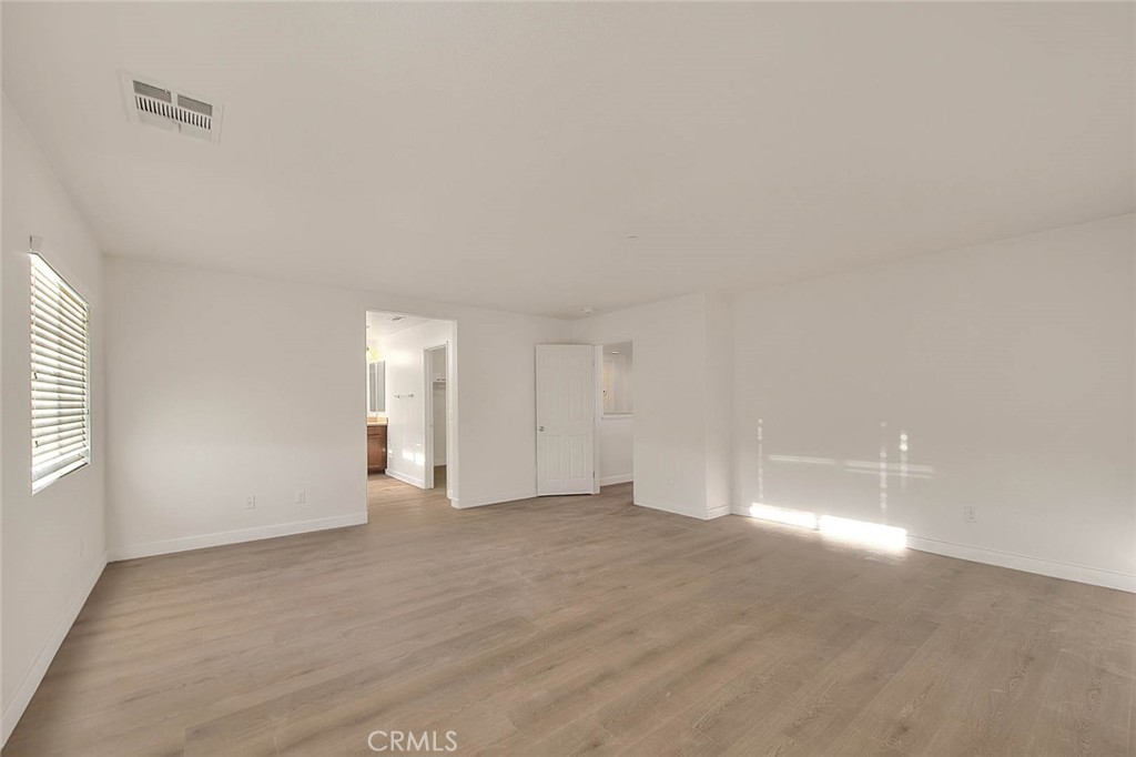 6832 Manchester Court