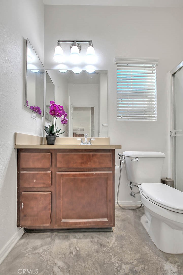 6832 Manchester Court