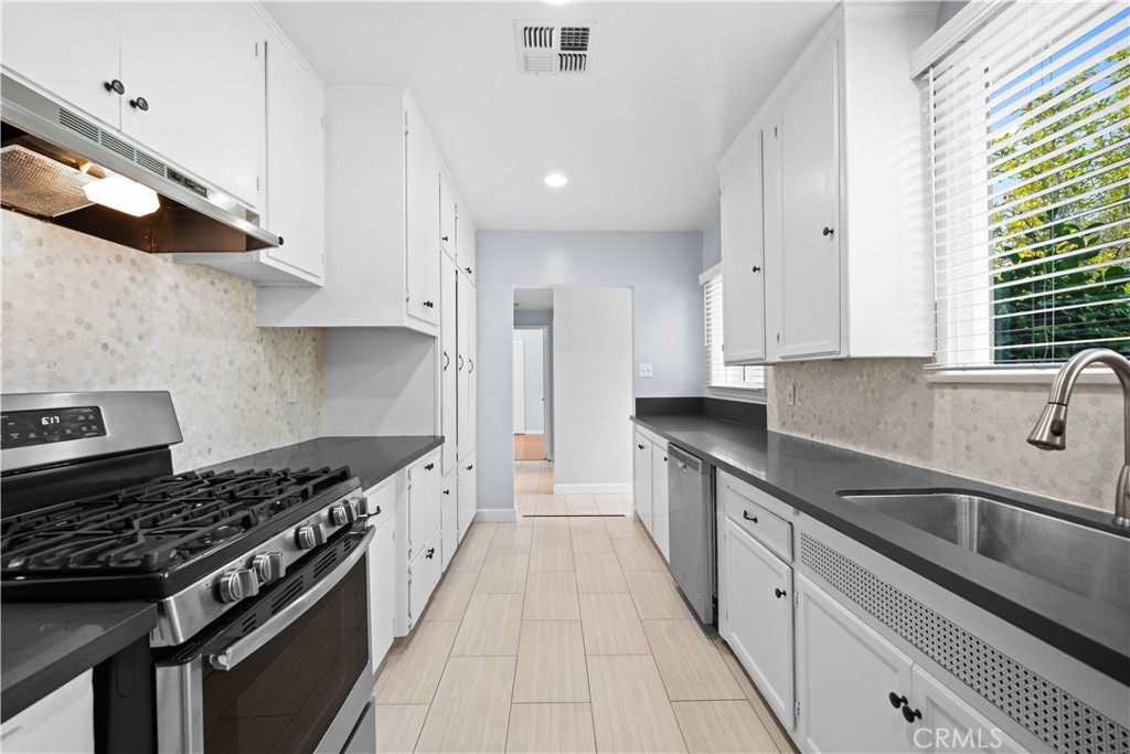 1317 1317 South Santa Anita Avenue