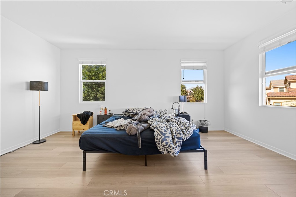 2829 E Clementine Drive