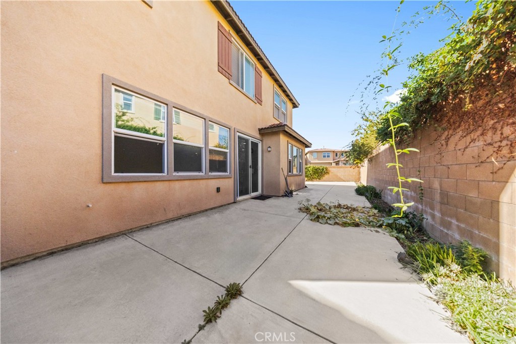 2829 E Clementine Drive