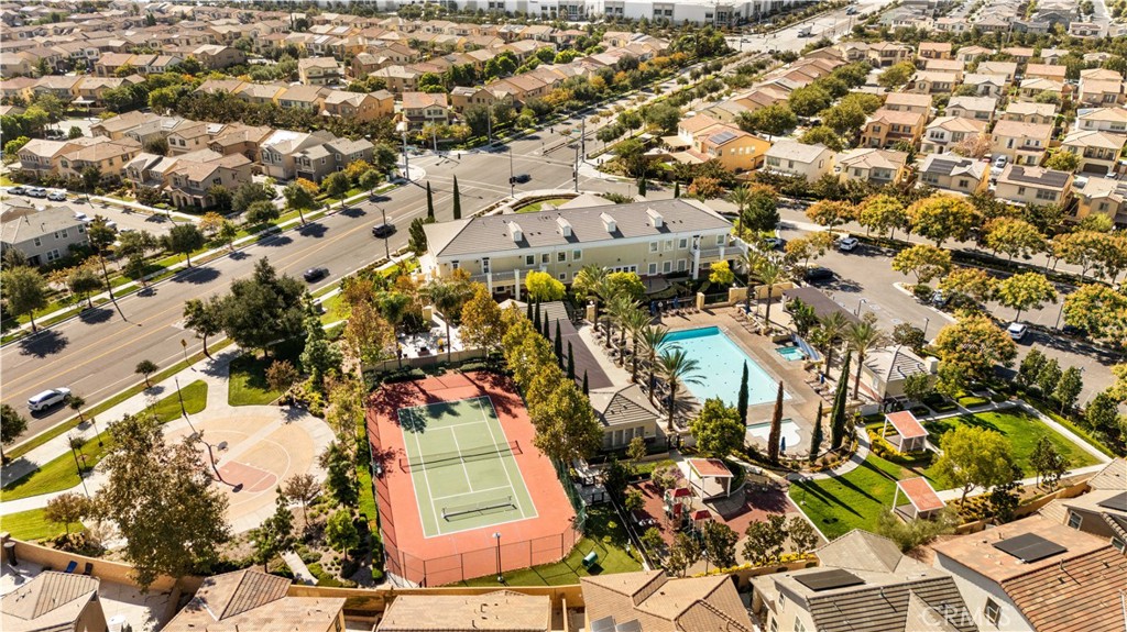 2829 E Clementine Drive