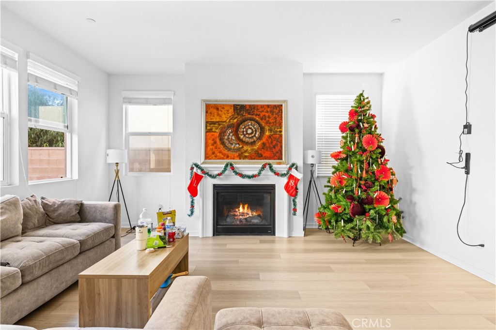 2829 E Clementine Drive