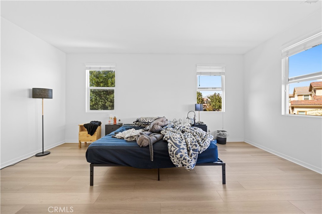 2829 E Clementine Drive