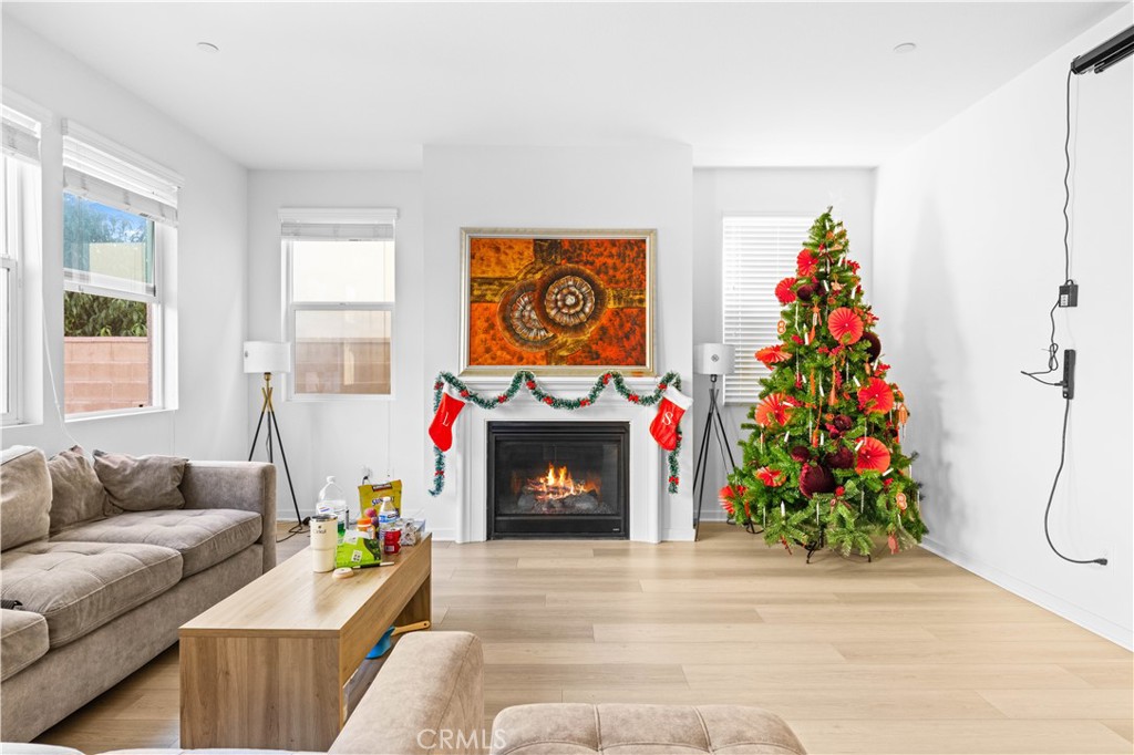 2829 E Clementine Drive