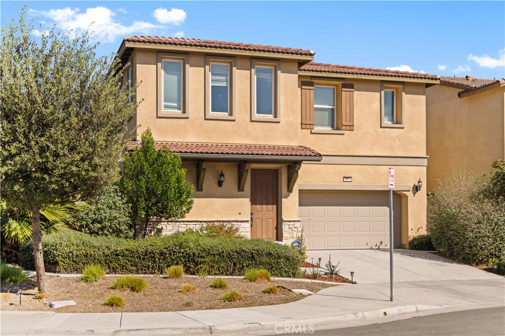 2829 E Clementine Drive