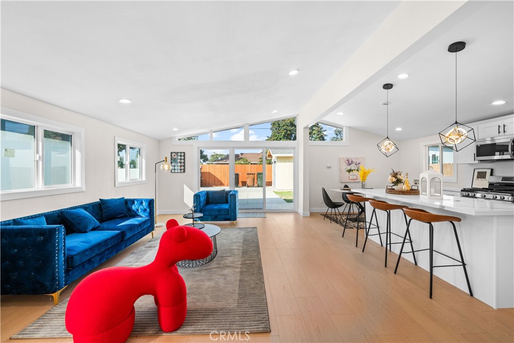 2431 Santa Ysabel Avenue