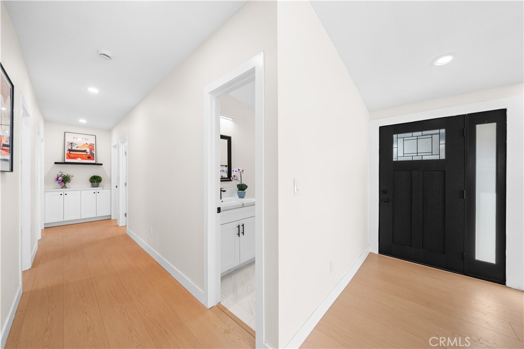 2431 Santa Ysabel Avenue