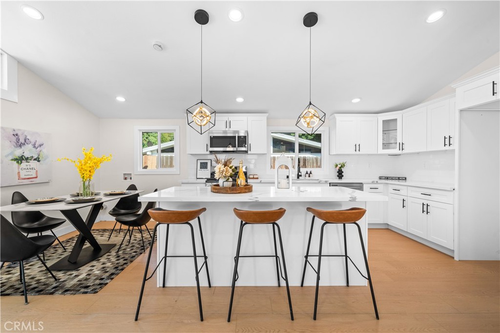 2431 Santa Ysabel Avenue