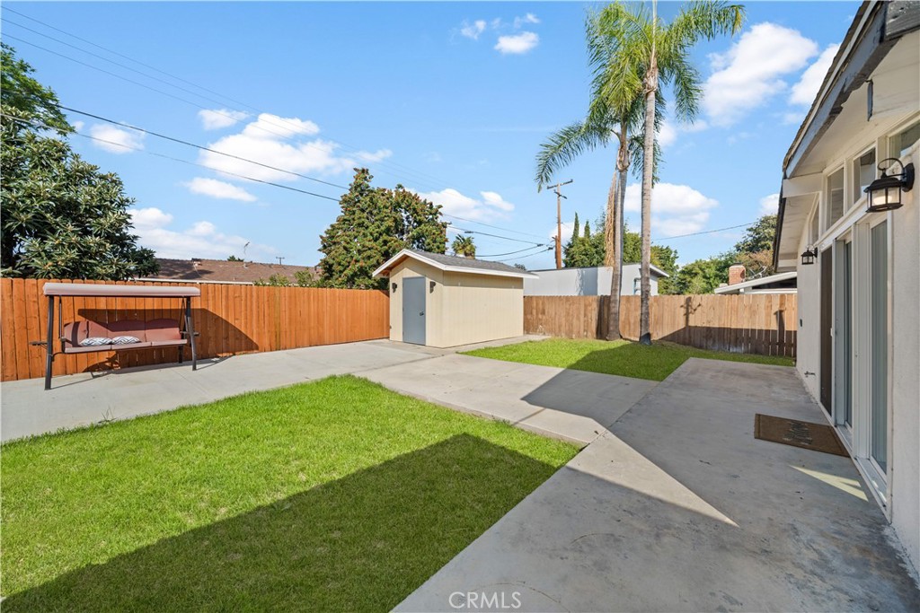 2431 Santa Ysabel Avenue