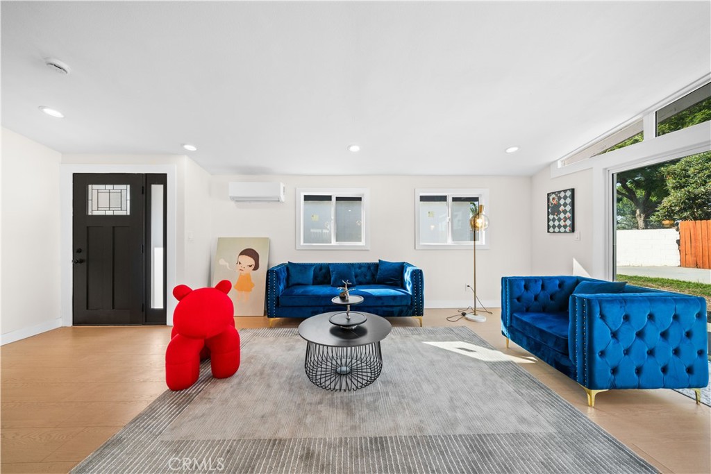 2431 Santa Ysabel Avenue