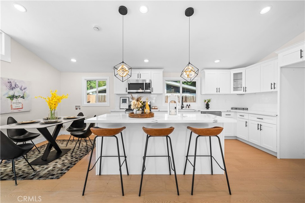 2431 Santa Ysabel Avenue