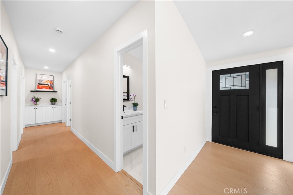 2431 Santa Ysabel Avenue