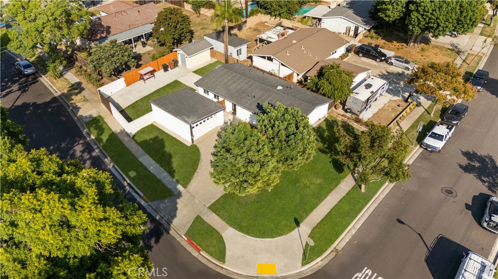 2431 Santa Ysabel Avenue