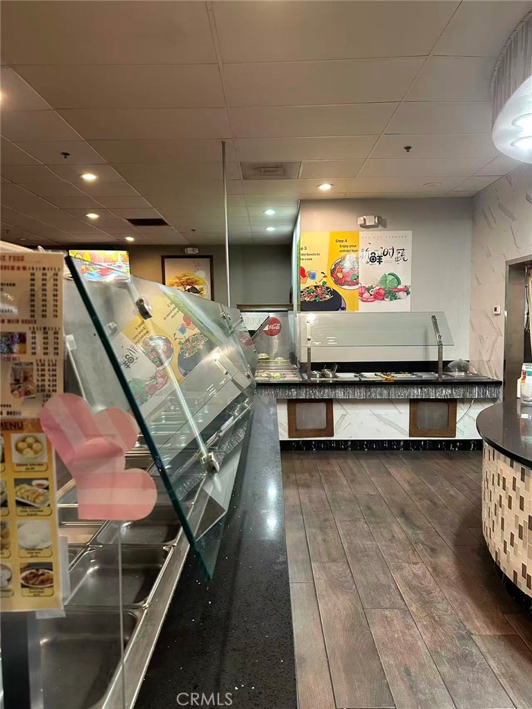 12920 Hawthorne Blvd 103