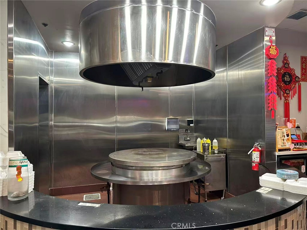 12920 Hawthorne Blvd 103