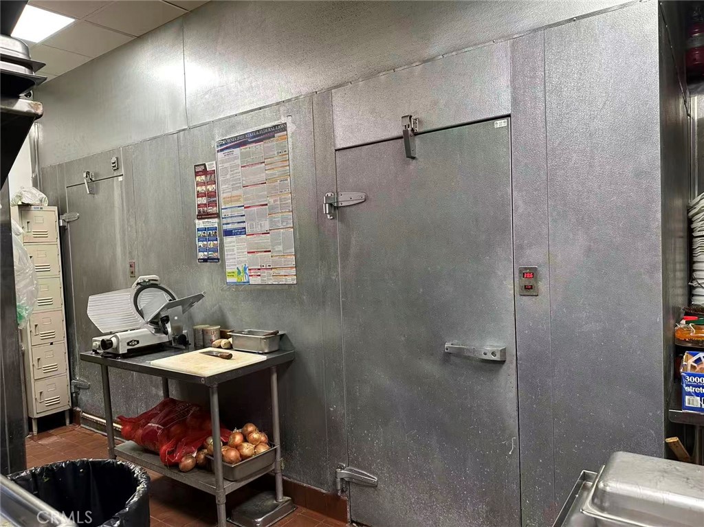 12920 Hawthorne Blvd 103