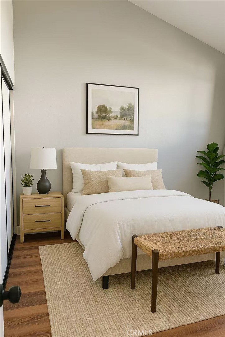 239 LINWOOD Avenue E