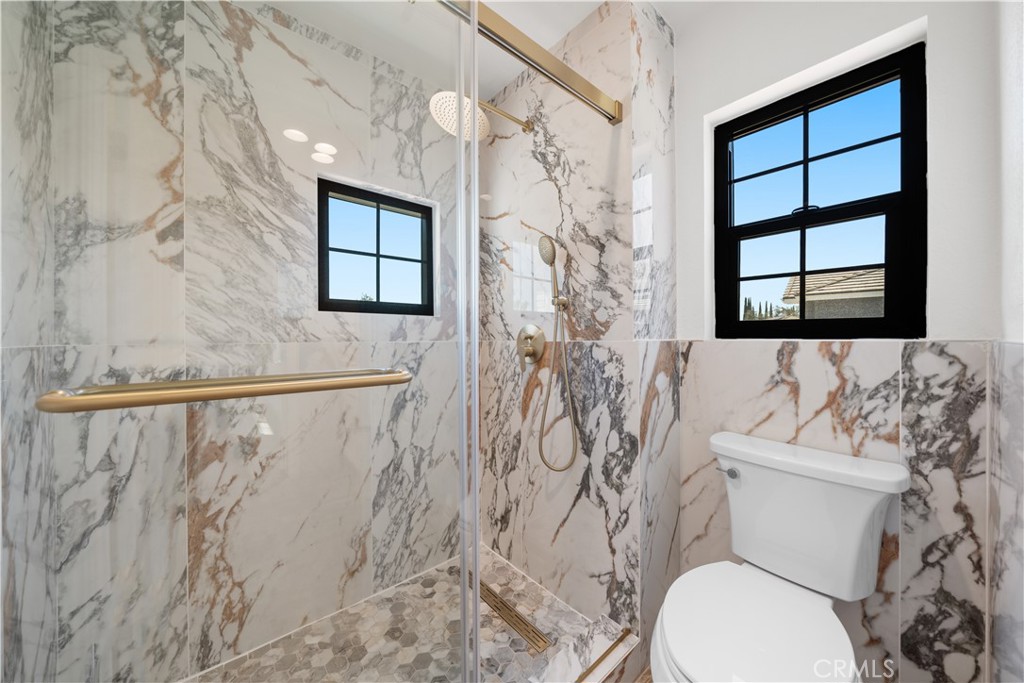 22011 La Puente Road