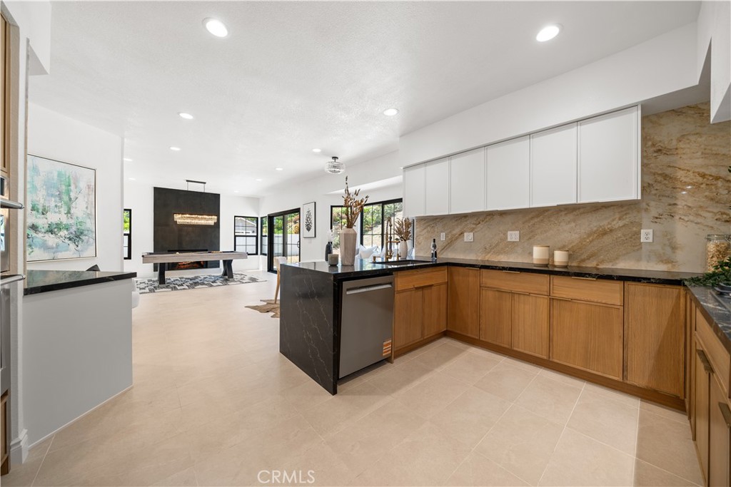 22011 La Puente Road