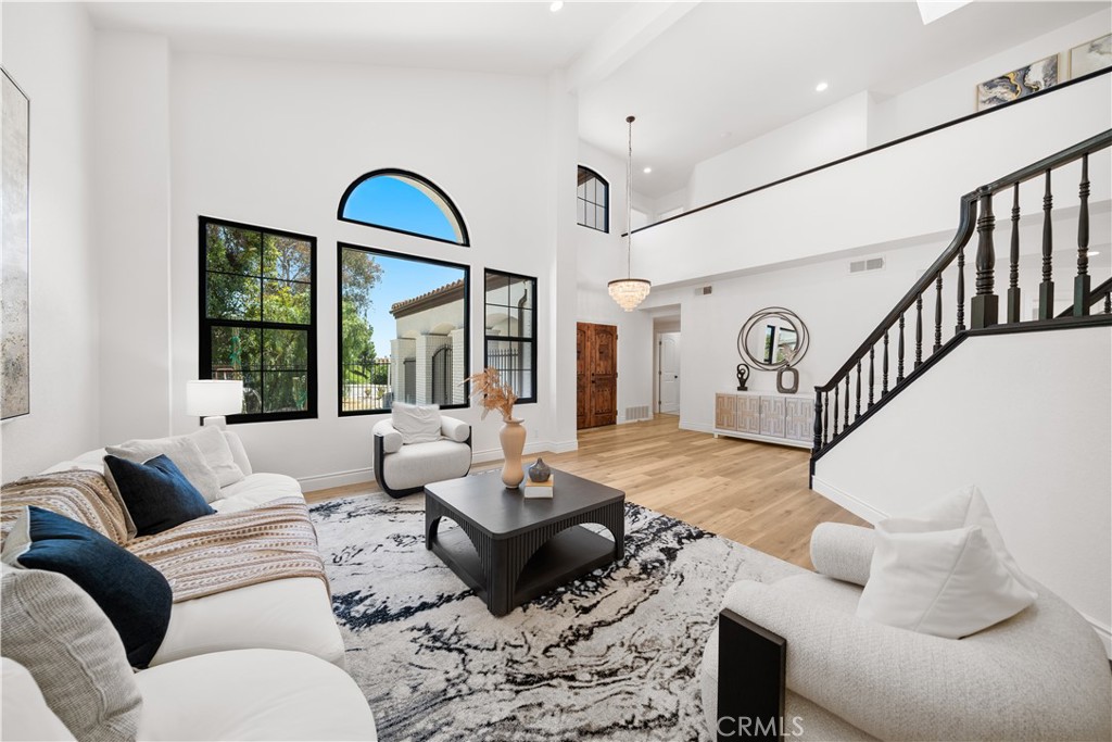 22011 La Puente Road