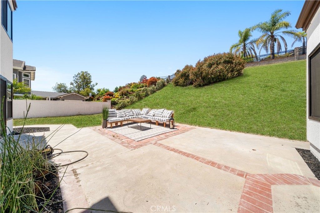 22011 La Puente Road