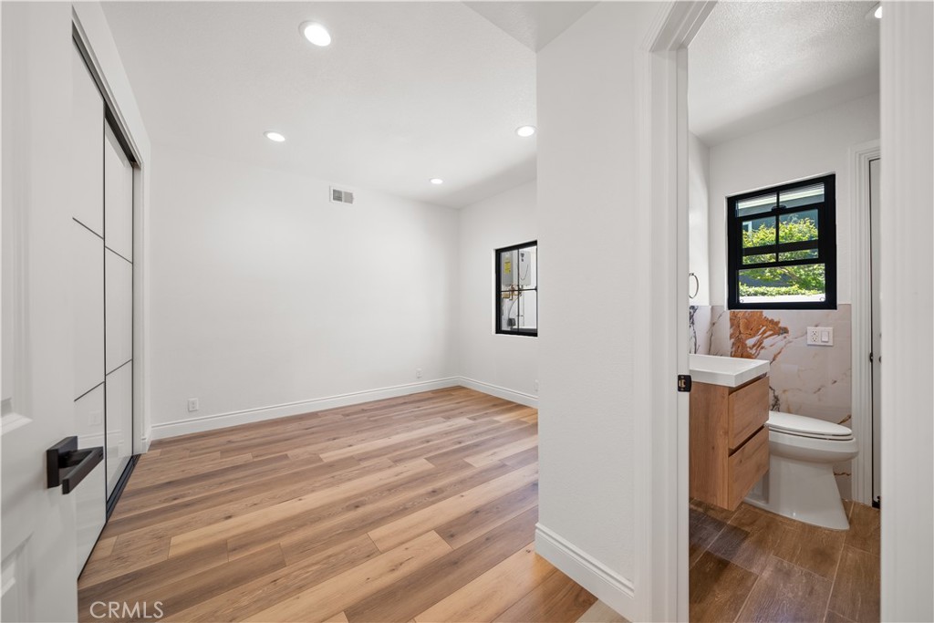 22011 La Puente Road