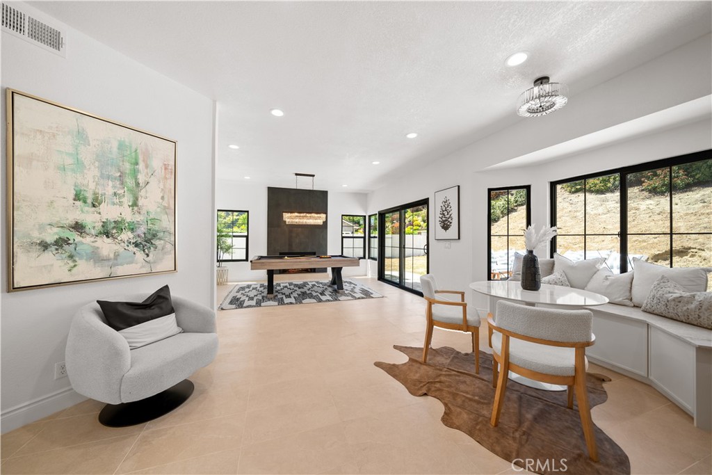 22011 La Puente Road