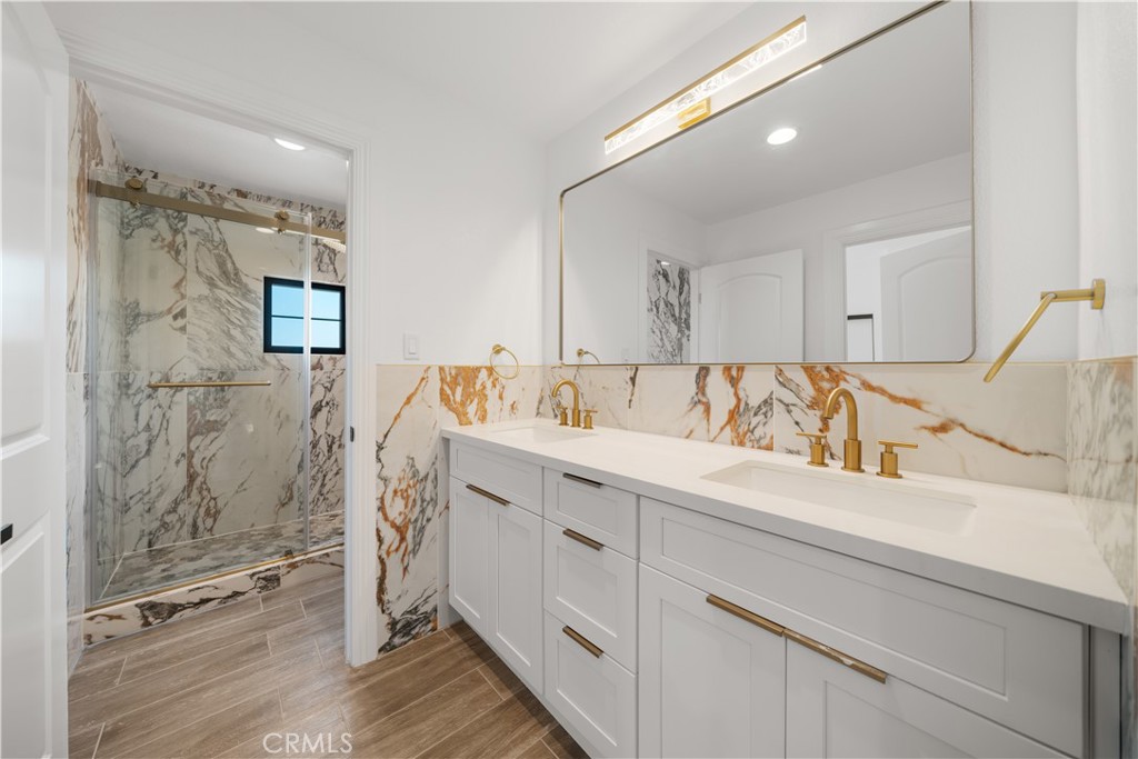 22011 La Puente Road