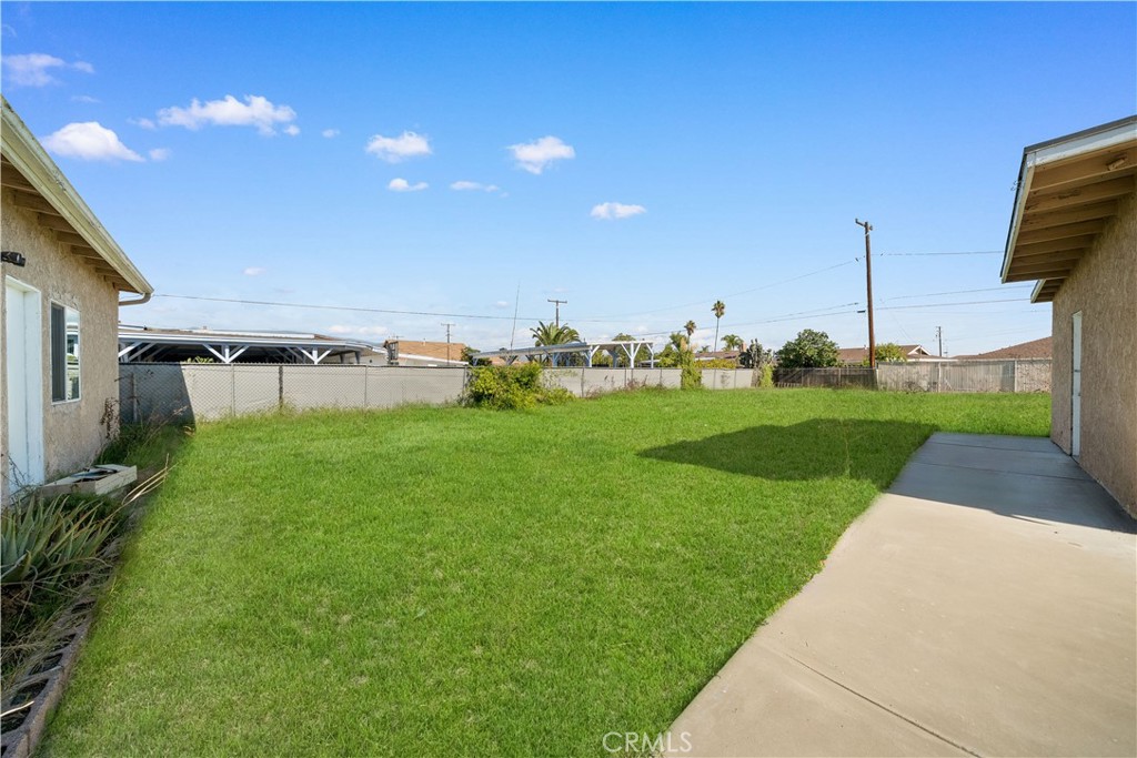 4724 Durfee