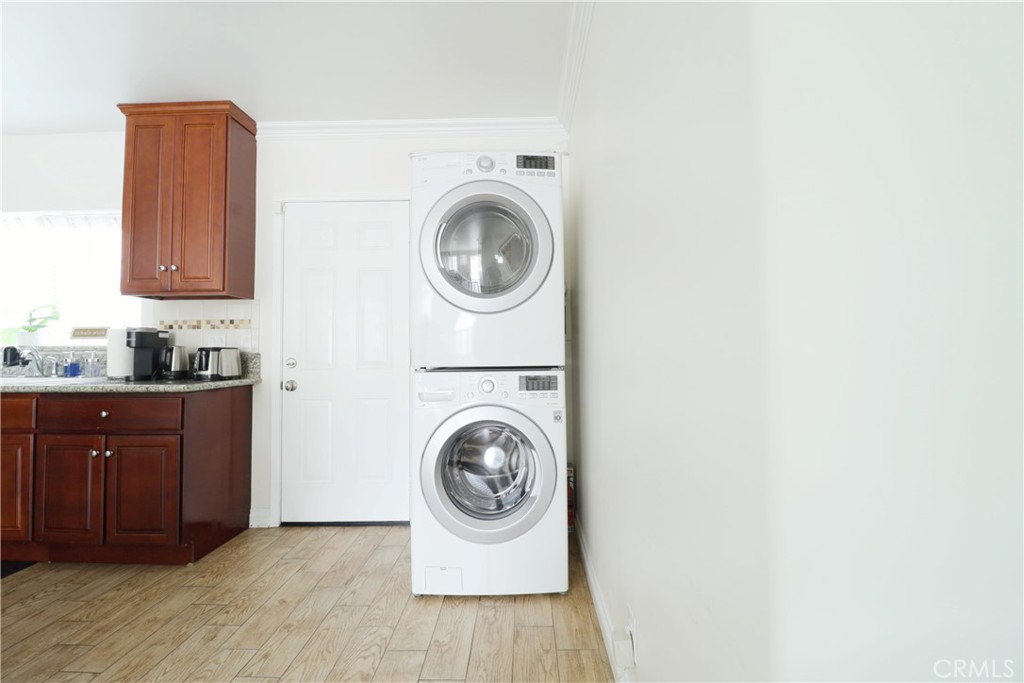 3457 E Del Mar Boulevard