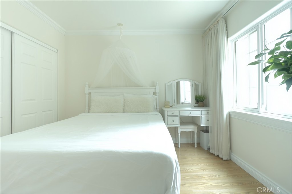 3457 E Del Mar Boulevard