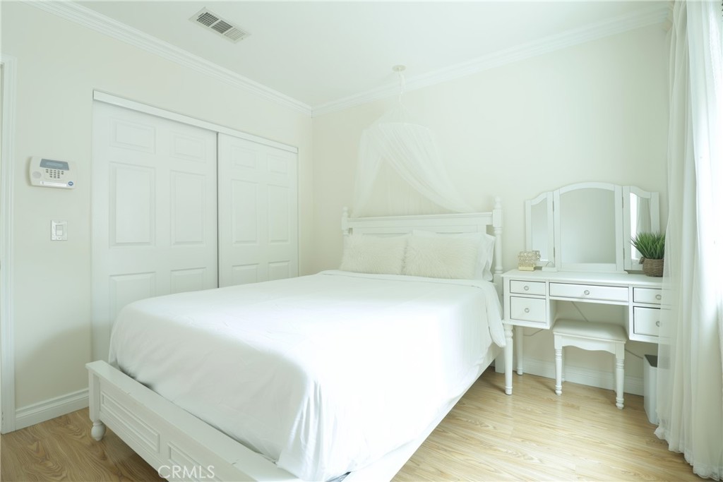 3457 E Del Mar Boulevard