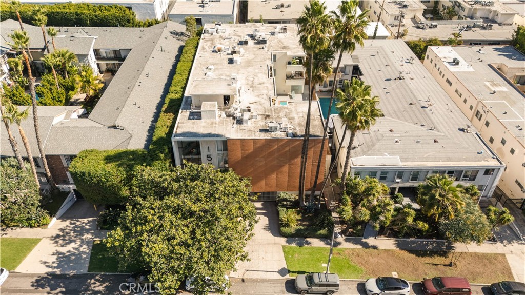 1550 N Laurel Avenue N 203