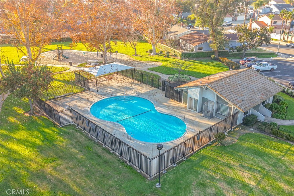 13388 Wisteria Place