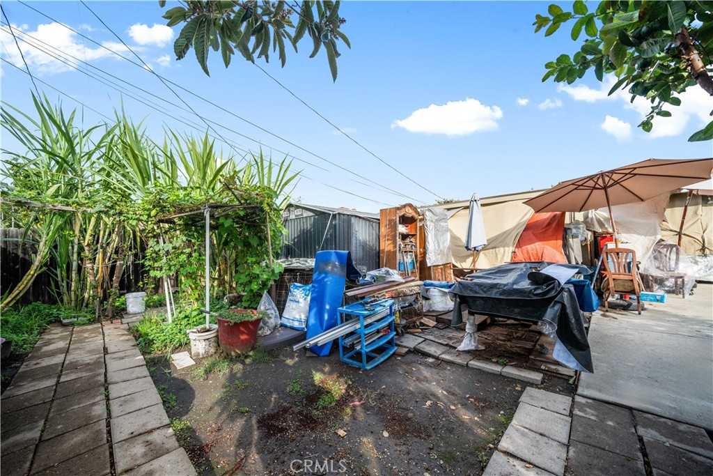 2413 Bartlett Avenue