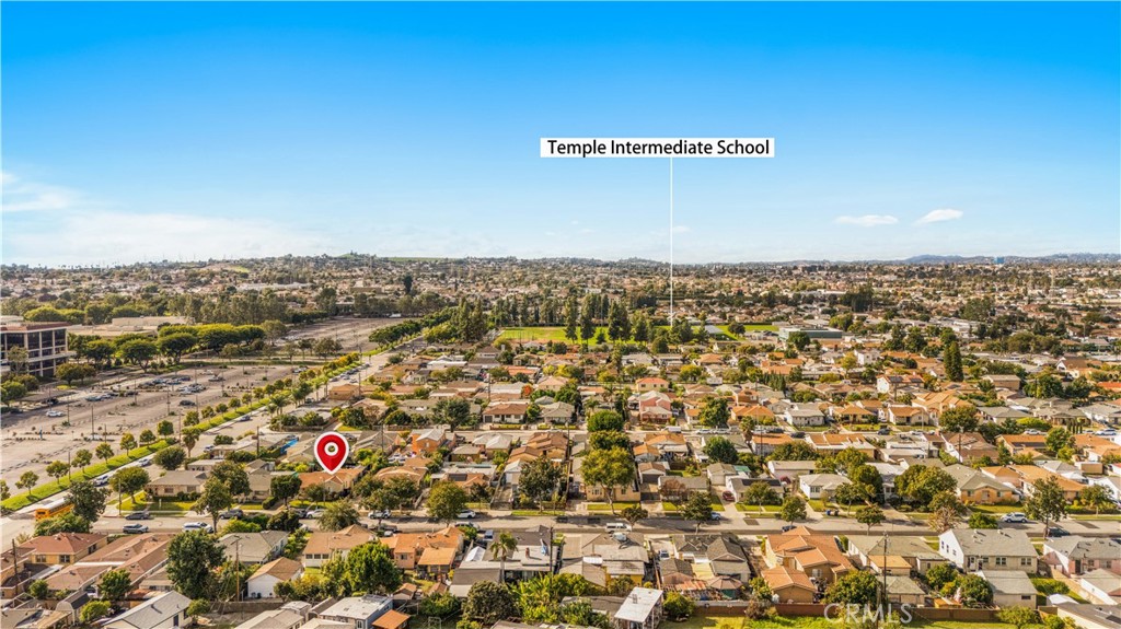 2413 Bartlett Avenue