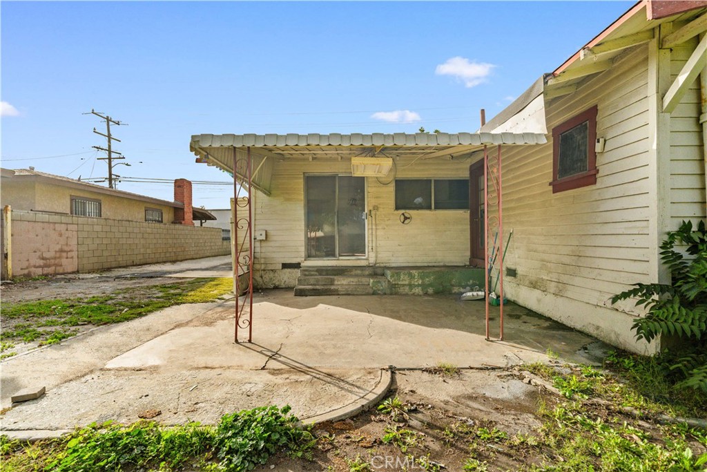 2716 Brighton Avenue